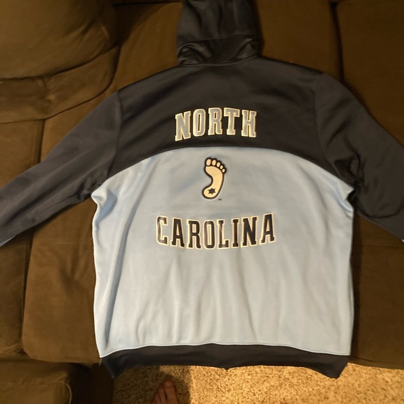 UNC Jacket - Picture 2 of 3